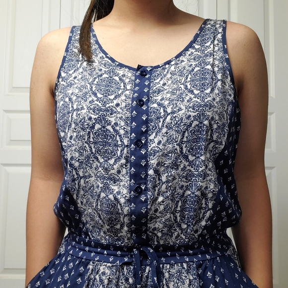 Blue patterned sleeveless romper - Picture 3 of 6
